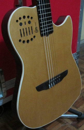 Guitarra Electro Criolla Casas M9 Doble Mic Tipo Godin Stock