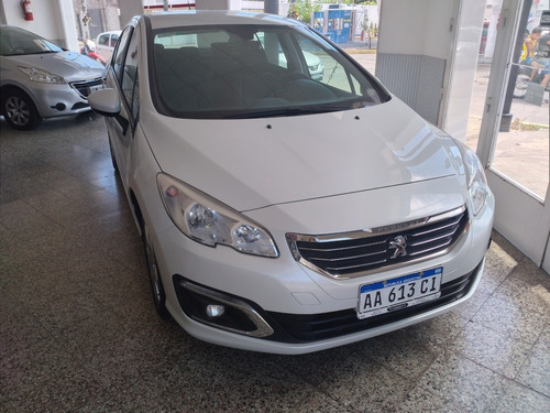 Peugeot 408 Allure Nav. 2.0 Linea Nueva