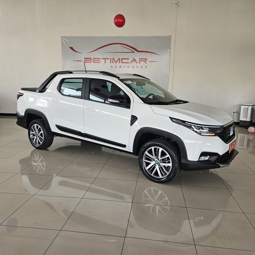 Fiat Strada 1.3 Volcano Cab. Dupla 16v Flex 4p