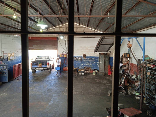Imagen 3 de 4 de Galpón En Venta - Av. Manuel Piar Fh