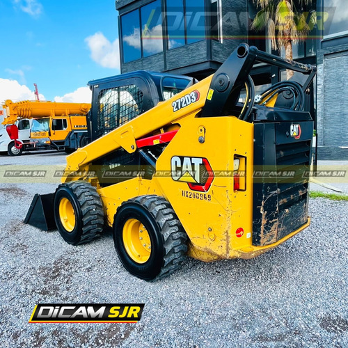 Minicargador Caterpillar 272 D3 Año 2020