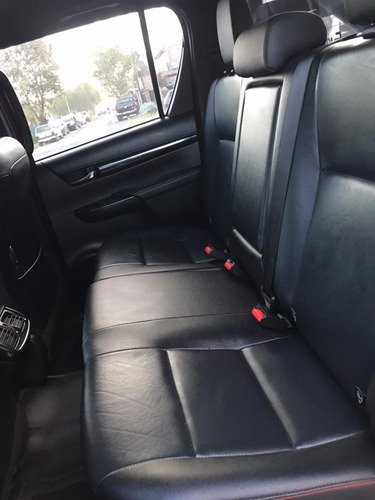 Toyota Hilux 2.4 Cd 150cv 4x2