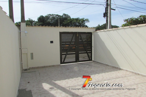 Imagem 3 de 14 de Ch05 Casa 2 Quartos Churrasqueira Aceita Financiamento