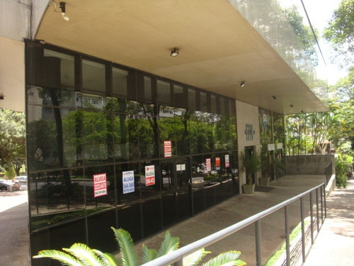 Imagem 4 de 16 de Loja Para Comprar No Savassi Em Belo Horizonte/mg - 1021