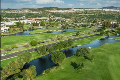 Terreno 1,270m2 M. Vistas Al Lago Y Al Campo De Golf El Campanario Qro