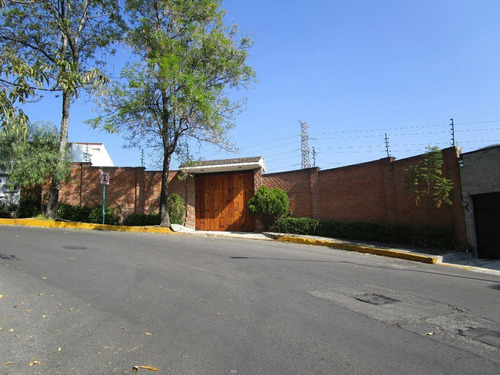 Terreno En Venta Con 2 Frentes En Fracc. Priv. En Cda De Monte Everest 9