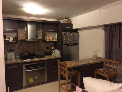 Imagen 4 de 7 de Apartamento Montalban En Venta