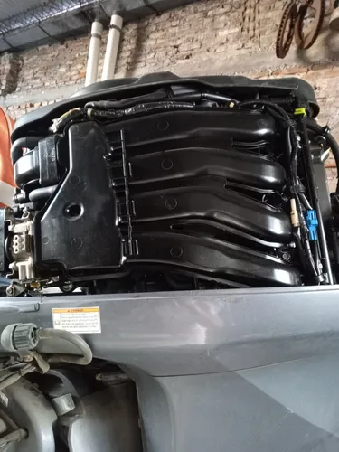 Lancha Cuddy 115 Hp 4t -oferta De Ctdo. Pmto