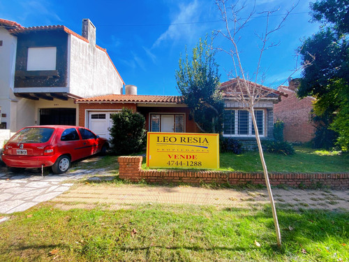 Casa - Punta Chica- Ideal Para Refaccionar