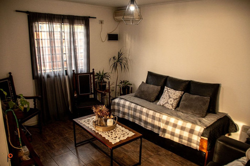 Casa De 3 Dormitorios En Venta