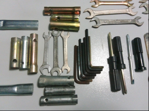 Imagen 7 de 9 de Kit De Herramientas De Primeros Auxilios Para Moto En Oferta