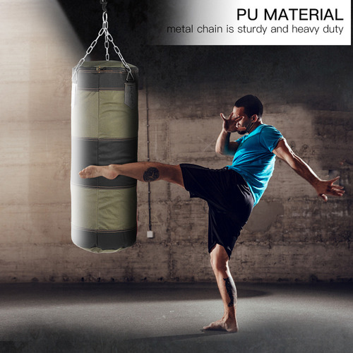 . Boxing Hook Kick Sandbag Fight Karate Punch Vacío