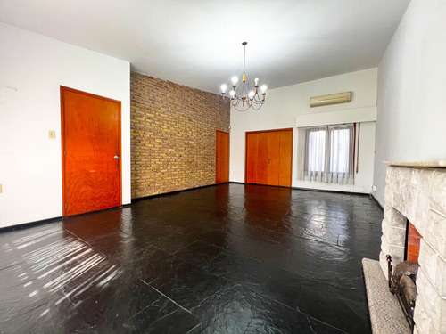 Venta Casa 3 Dormitorios Carrasco Sur