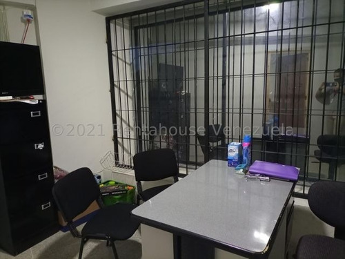 Imagen 11 de 16 de Negocio En Venta. Maracay. Cod 22-587 Mg. Rah Torre Sindoni. Piso 8. Tlf 04265654015