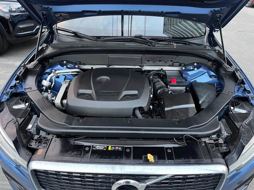 Imagen 13 de 15 de Volvo Xc60 T6 R Design Americano 2018