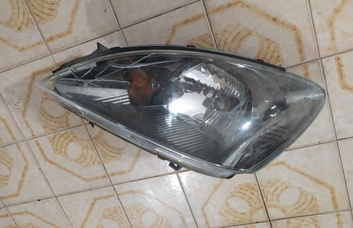 Faro Ahumado Mitsubishi Touring Rotos 