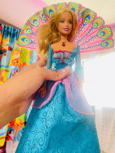 Muñeca Barbie Princesa De La Isla (Usado)