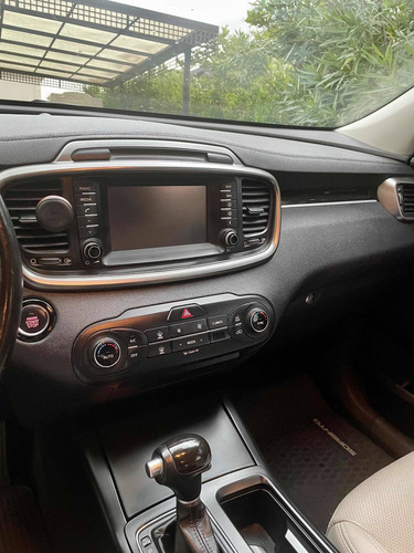 Kia Sorento 2.4 Ex 2017