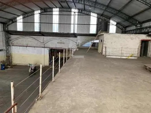 Imagen 5 de 10 de Local Galpon Venta Y Alquiler Tres Cruces La Paz Y Constitución 865m Proximo Terminal