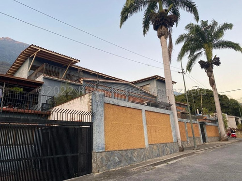 Imagen 1 de 29 de Vendo Casa Remodelada En Los Palos Grandes Caracas - Chacao. 04149240379  #23-5655 Mn