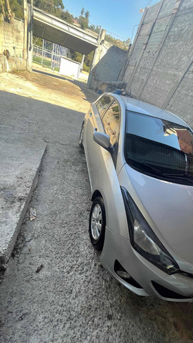 Imagem 7 de 13 de Hyundai Hb20 2015 1.0 Comfort Style Flex 5p