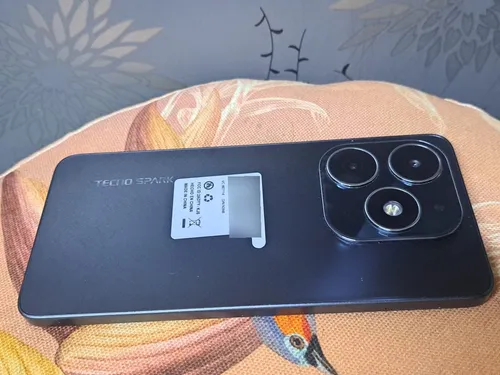 Tecno Spark 20 Dual Sim 256 Gb Negro 8 Gb Ram (Usado)