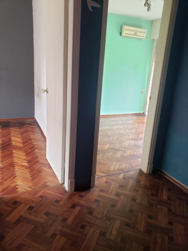 Imagen 7 de 15 de Apartamento 2 Dormitorios Con Azotea Exclusiva, Cordón, Ideal Renta, Muy Luminoso, Pronto Para Entrar.