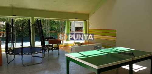 Imagen 22 de 25 de Apartamento En Venta , Cantegril , Punta Del Este