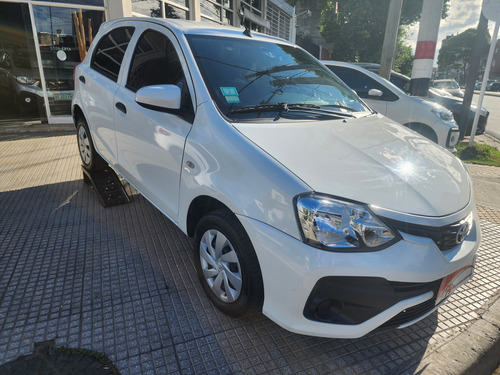 Toyota Etios 1.5 X 6mt My19