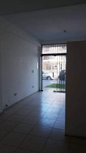 Imagen 2 de 4 de Local Centro| Ramos Mejia