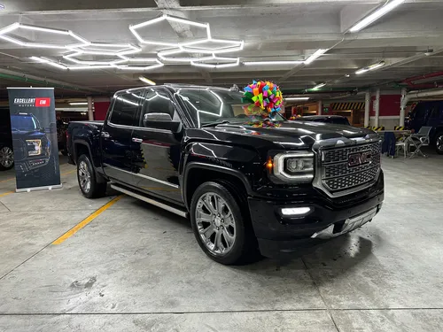 GMC Sierra 6.2 Denali Dvd At