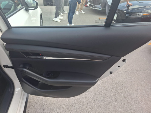 Mazda Mazda 3 2024