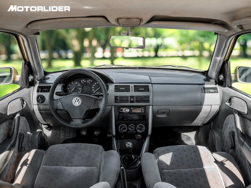 Imagen 10 de 15 de Volkswagen Gol 1.6 Mid | Permuta / Financia
