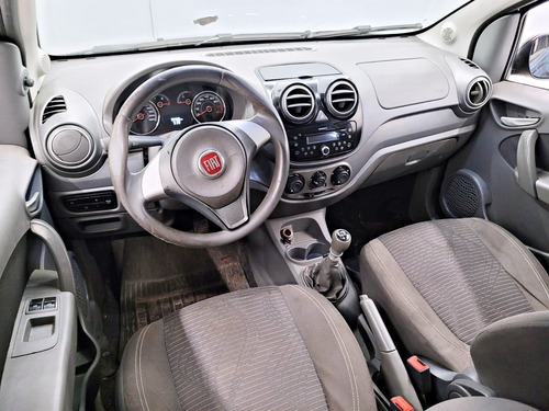 Fiat Palio 1.4 MPI ATTRACTIVE 8V FLEX 4P MANUAL