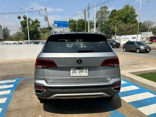 Volkswagen Taos 1.4 Tsi Highline At
