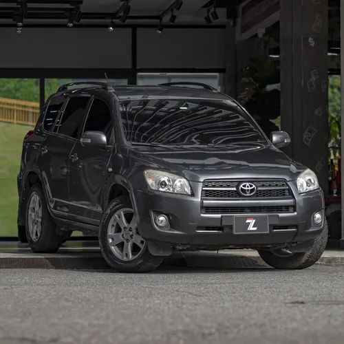 Toyota RAV4 2.4