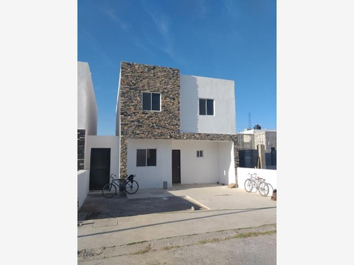 Imagen 1 de 11 de Casa Sola En Venta Fracc. Los Cedros