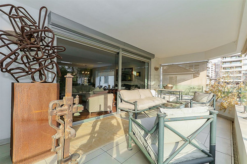 Departamento En Venta De 3 Dorm. En Las Condes