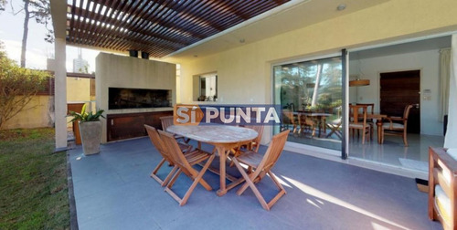 Imagen 12 de 17 de Casa De 3 Dormitorios En Mansa Punta Del Este