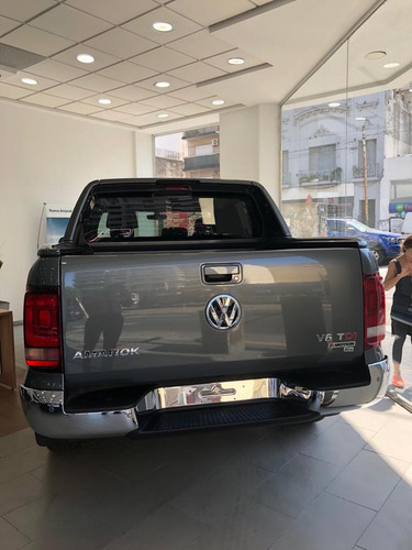 Imagen 3 de 15 de Volkswagen Amarok 3.0 V6 Extreme 4x4at 258cv 2023