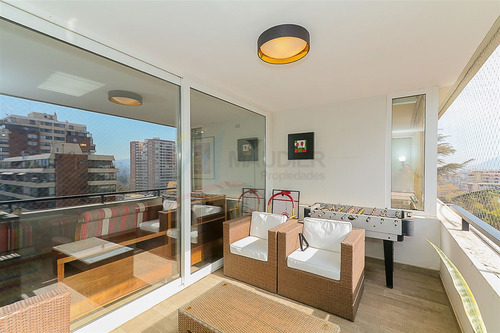 Departamento En Venta De 4 Dorm. En Las Condes