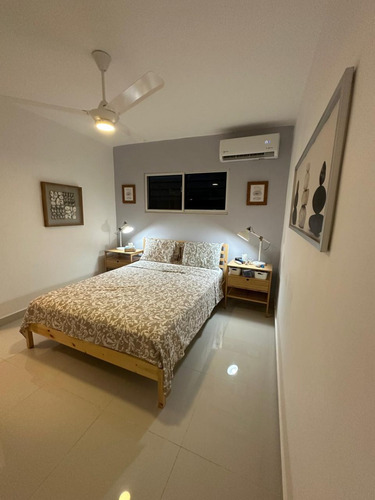 Espectacular Casa De 3 Habitaciones Y 2 Baños En Venta Punta Cana