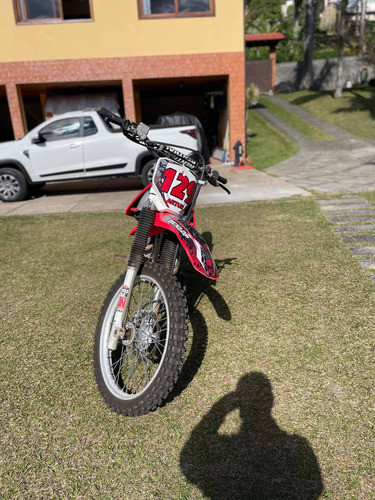 Imagem 2 de 6 de Honda Crf 230
