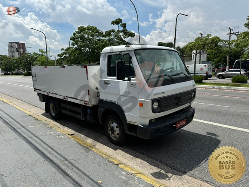 Vw Delivery 8-160 Cilindro De Oxgenio Plataforma Elevatoria