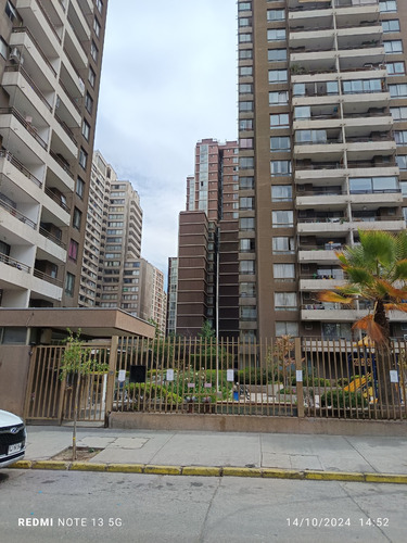Recien Remodelado, Sin Estacionamiento Sin Bodega