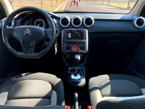 Citroen C3 1.6 Attraction Automático 2018/2019 Preto