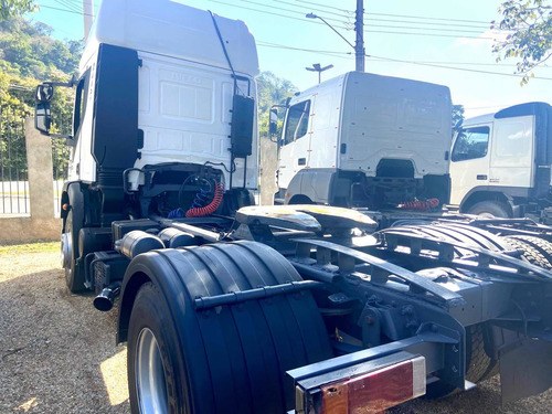 Imagem 4 de 11 de Iveco Cursor 330 4x2