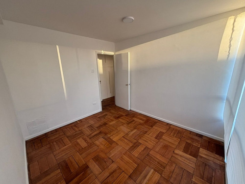Sector Poniente, 3 D, 1 B, B, Logia, Antiguo, Amplio,
