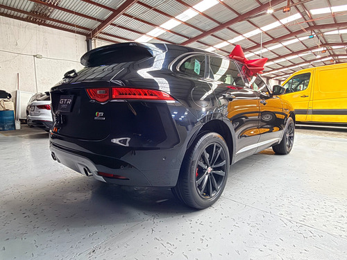 Jaguar F-PACE FIRST EDITION
