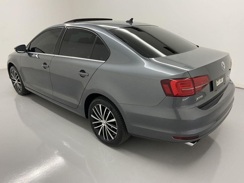 Volkswagen Jetta 2.0 Tsi Highline 211cv Gasolina 4p Tiptronic